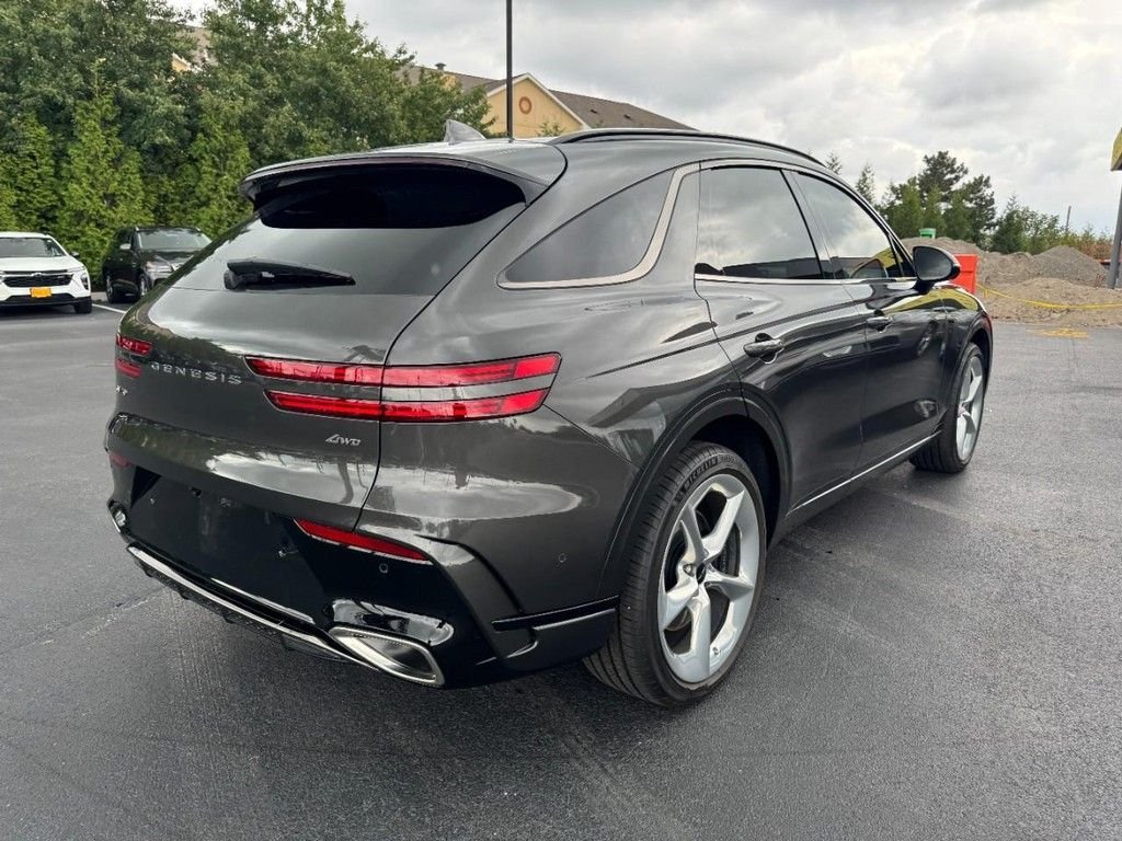 Certified Used 2026 Makalu Gray Genesis 2.5T Sport Prestige image 3