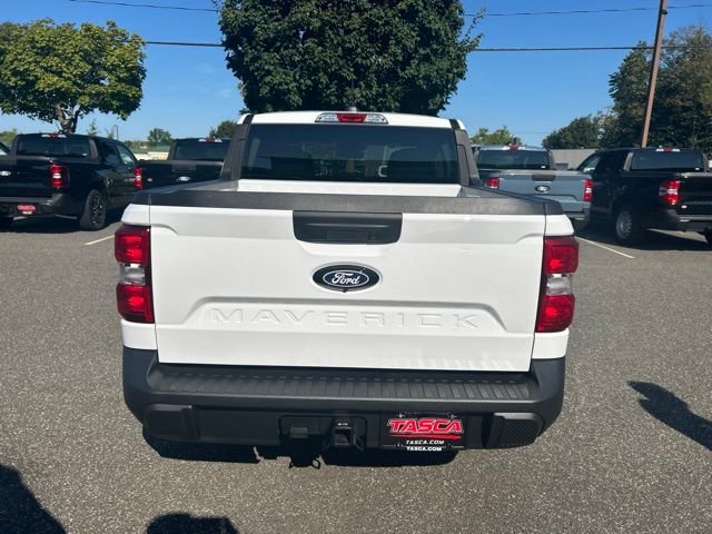 New 2026 Oxford White Ford XLT image 6