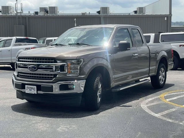 Certified Used 2018 Gray Ford XLT image 8