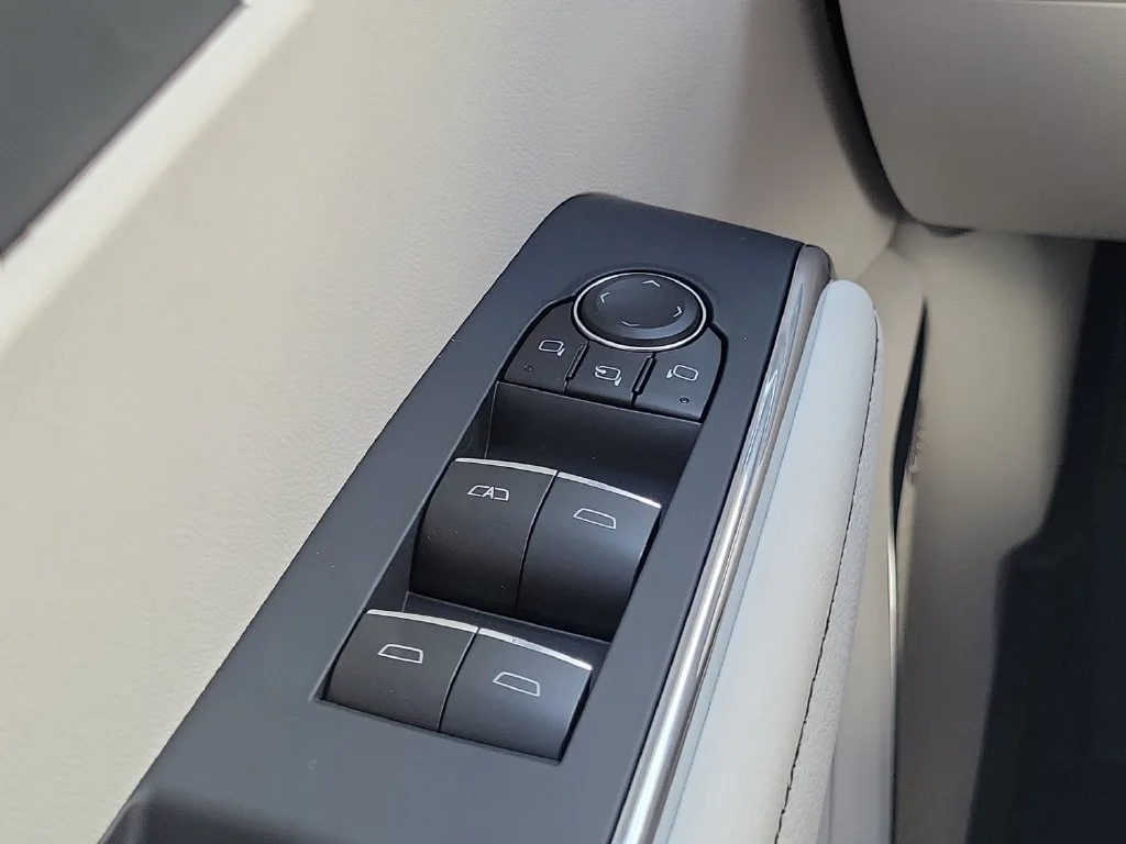 New 2027 Sterling Metallic GMC Denali image 20