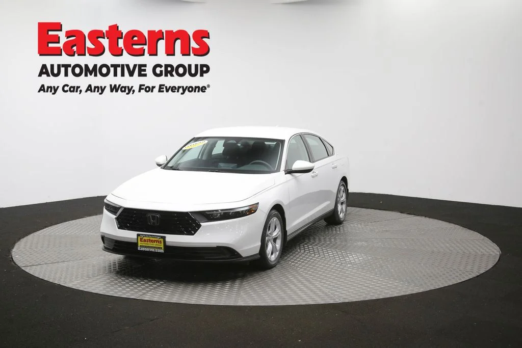 Used 2023 White Honda LX image 54