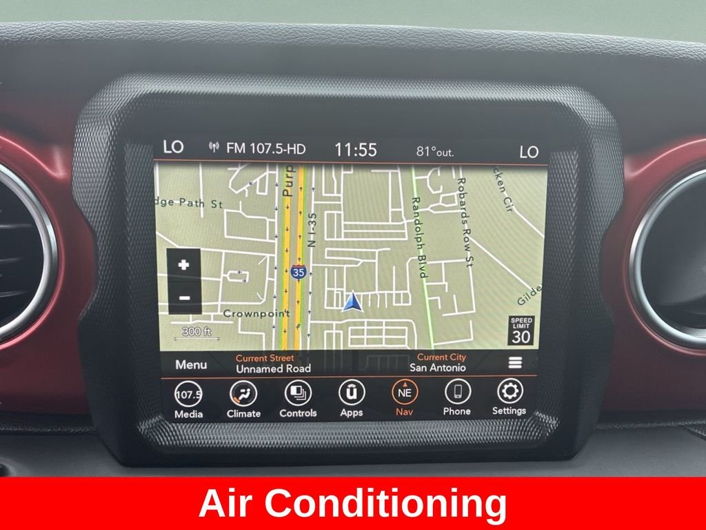 Used 2023 Silver Jeep Rubicon image 13