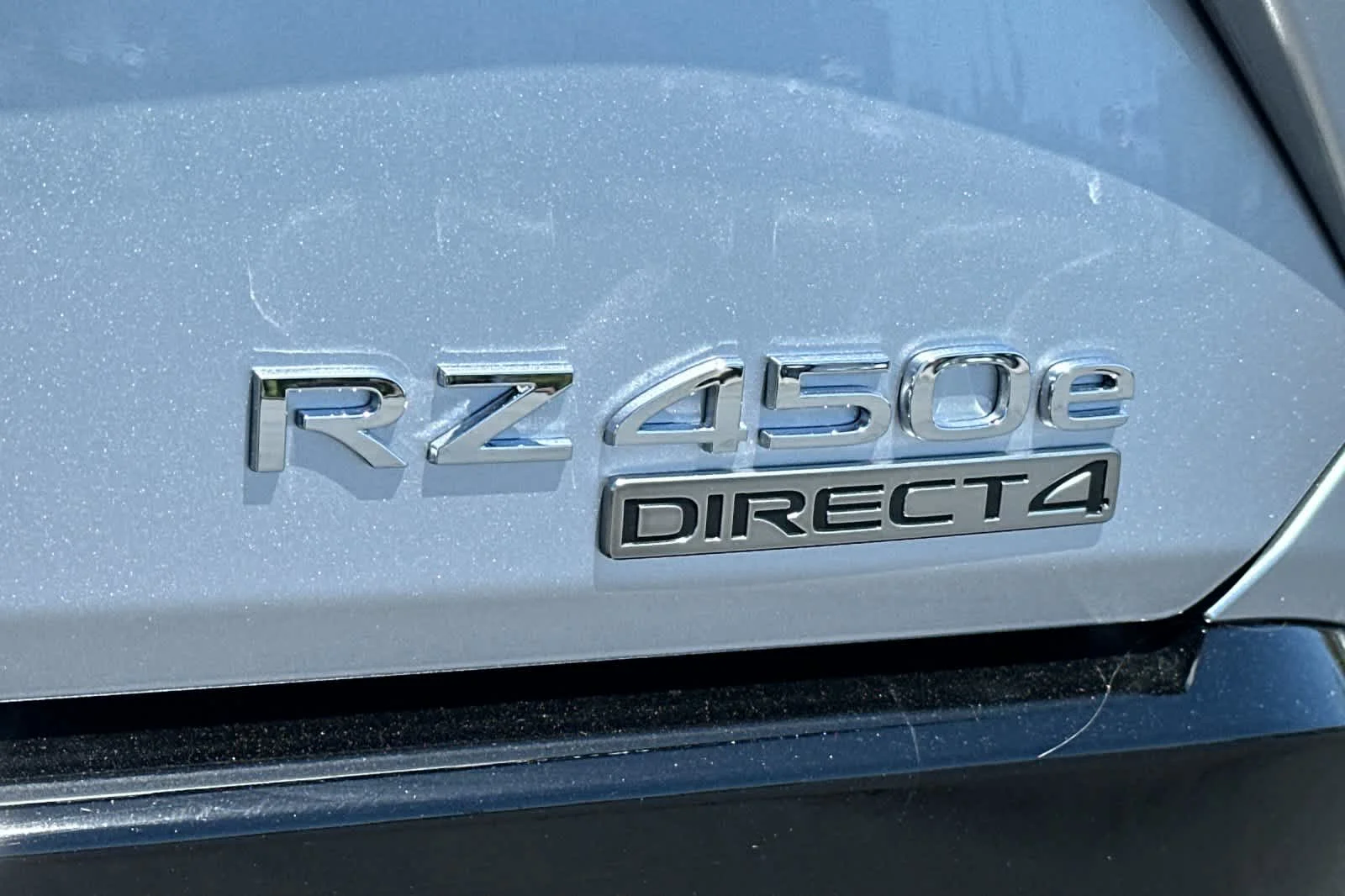 New 2026 Iridium Lexus  450e PREMIUM AWD image 32