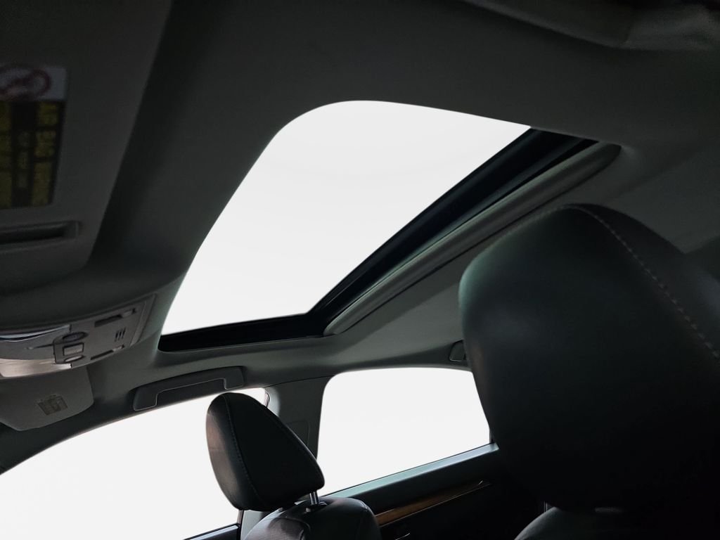 Used 2015 Obsidian Lexus 300h image 29