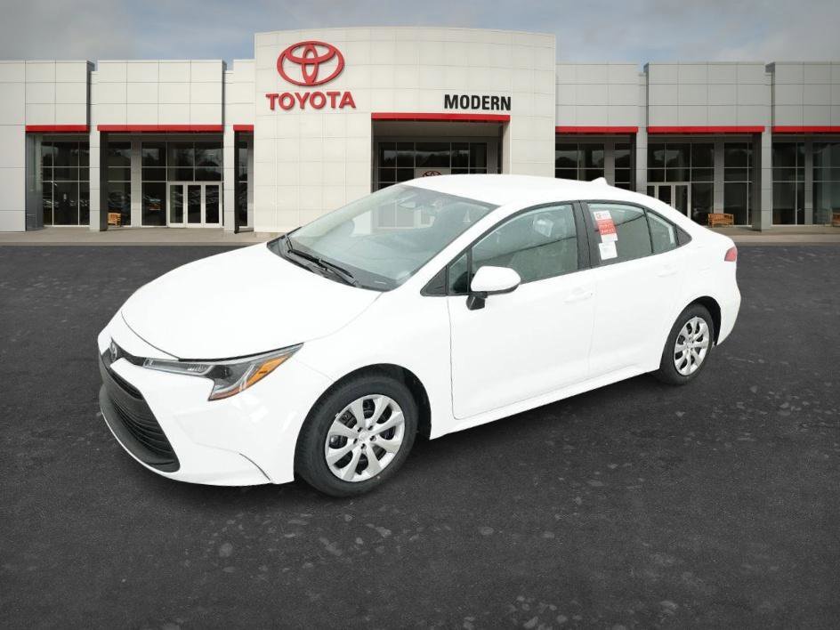 New 2026 Ice Cap Toyota LE image 1