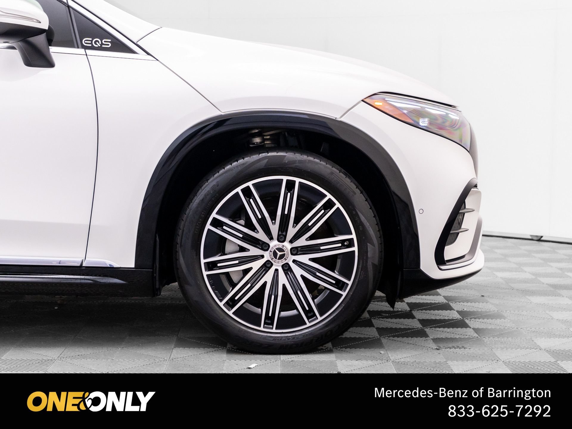 Used 2023 White Mercedes-Benz 450 image 33