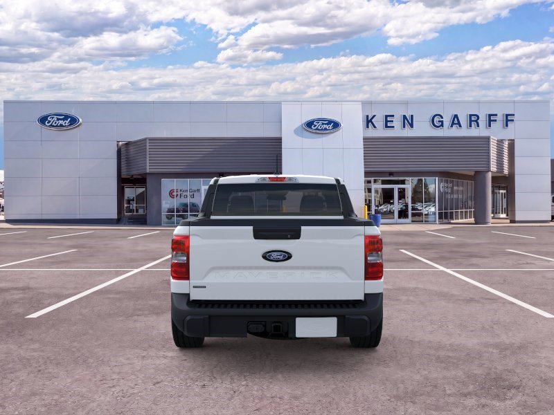New 2026 Oxford White Ford XLT image 5