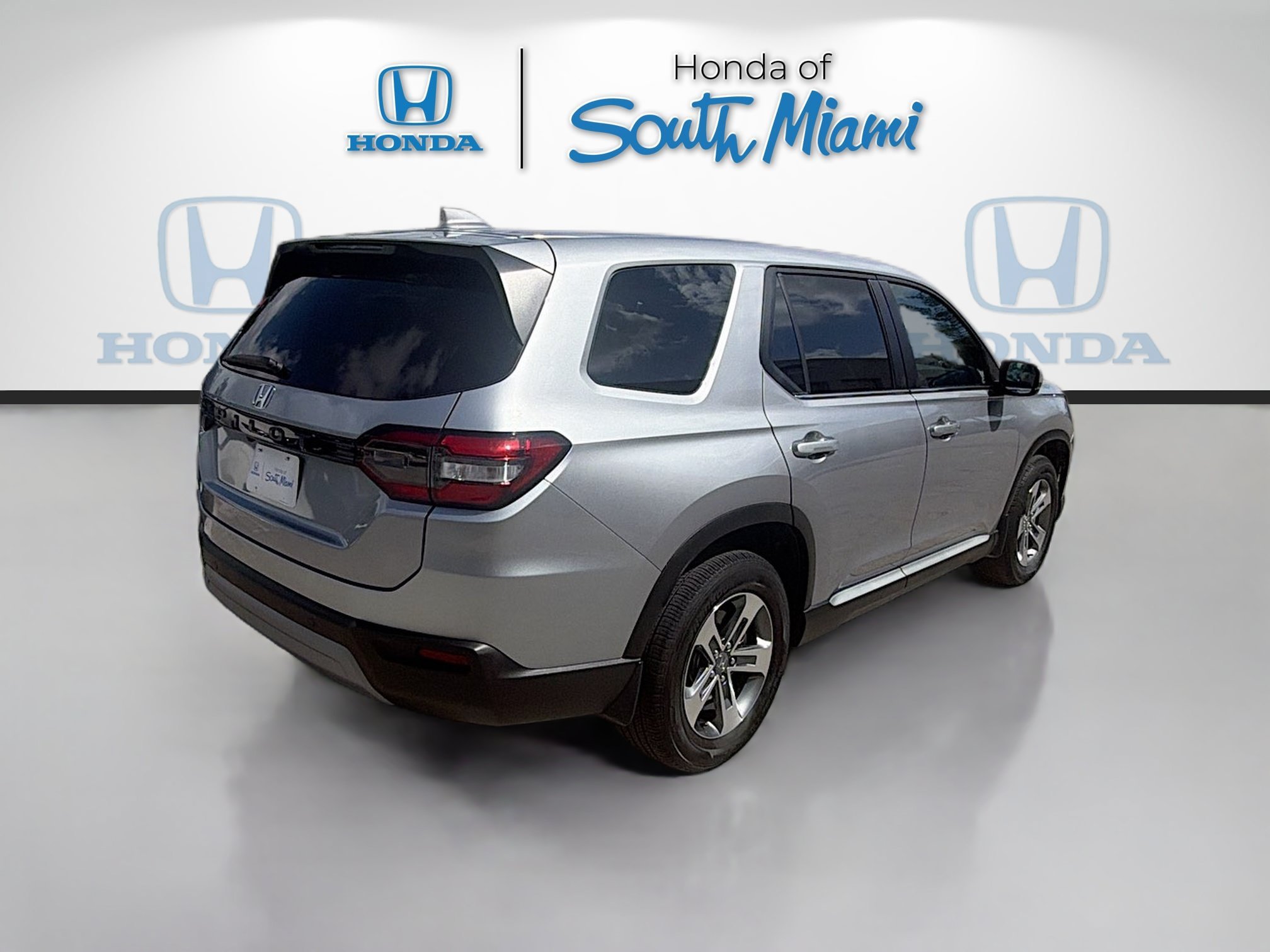 2025 Honda Pilot EX-L - Photo 7