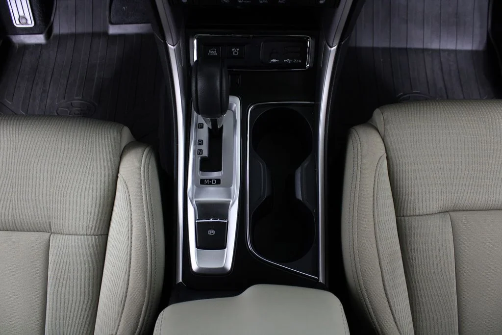 Used 2022 Brown Subaru Premium image 26