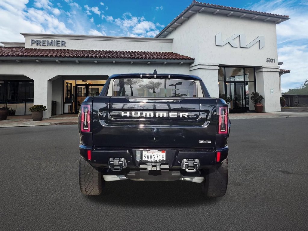 Used 2025 Void Black GMC 2X image 7