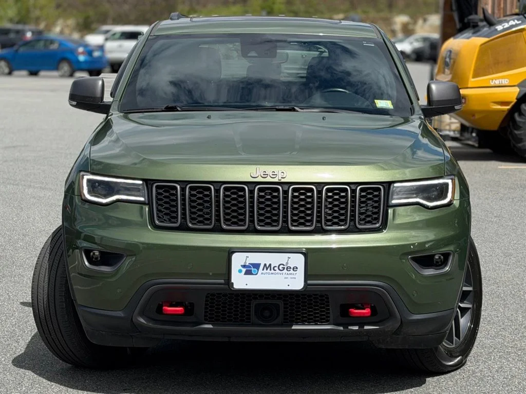 Used 2021 Green Jeep Trailhawk image 2