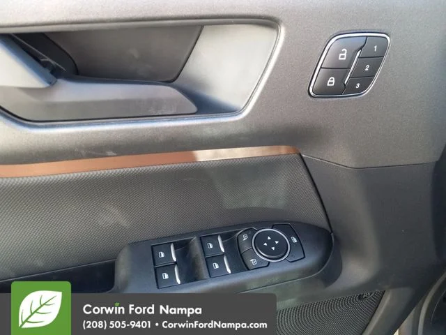 New 2025 Desert Sand Ford Outer Banks® image 11