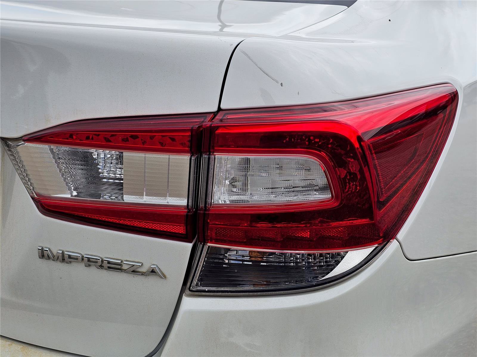 Used 2022 Crystal White Pearl Subaru  image 8
