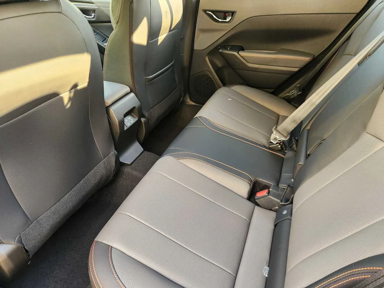 New 2026 SAND DUNE PEARL Subaru Limited Hybrid image 20