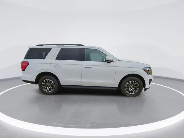 Used 2024 White Ford XLT image 9
