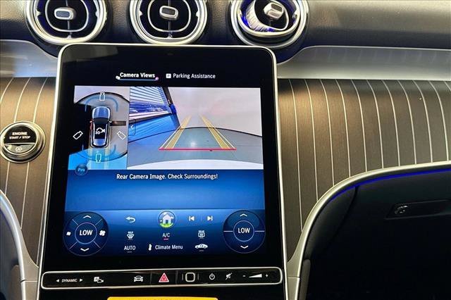 New 2026 Polar White Mercedes-Benz GLC 300 image 43