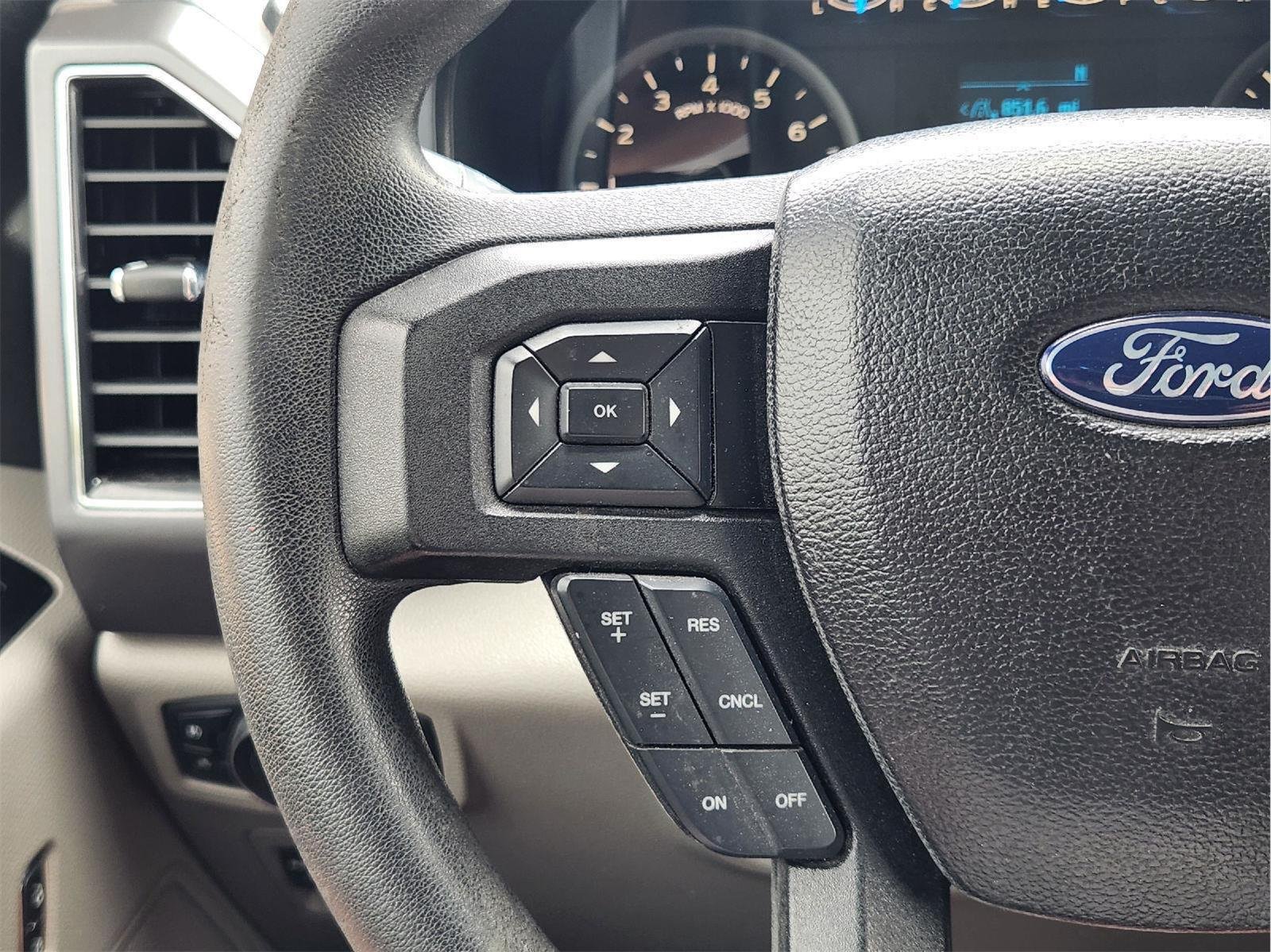 Used 2017 Shadow Black Ford XLT image 29