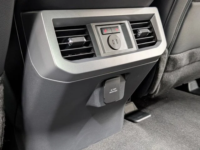 New 2026 Glacier Gray Metallic Tri-Coat Ford F-250® Lariat® image 58