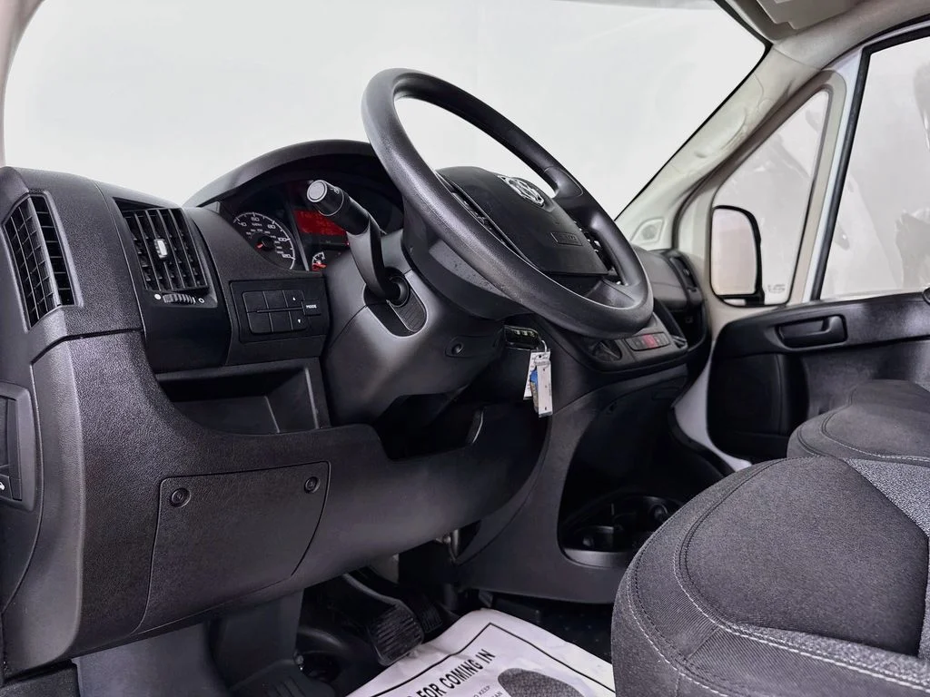 Used 2021 White Ram High Roof image 9