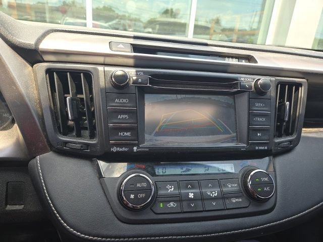 Used 2017 Super White Toyota XLE image 3