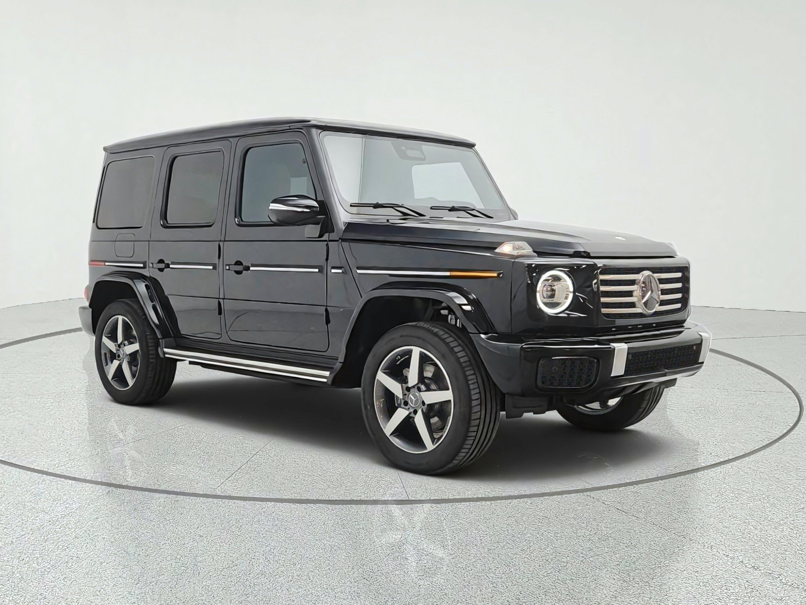 New 2027 Emerald Green Mercedes-Benz G 580e SUV image 24