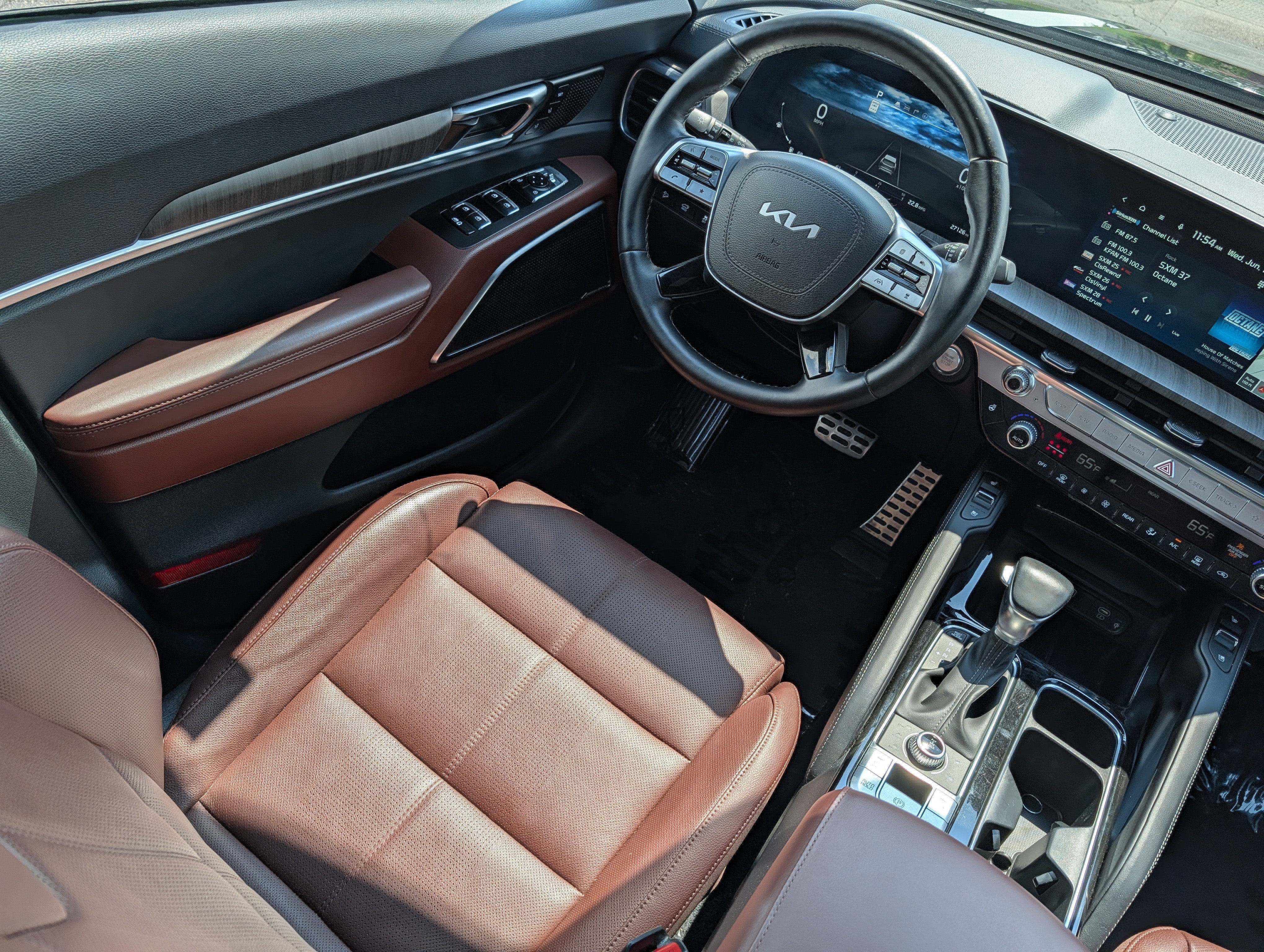 Certified Used 2025 Panthera Metal Kia SX image 9