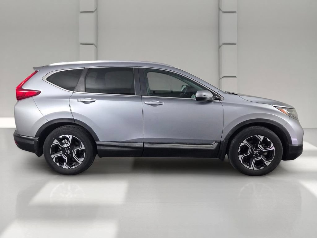 Certified Used 2019 Lunar Silver Metallic Honda Touring image 4