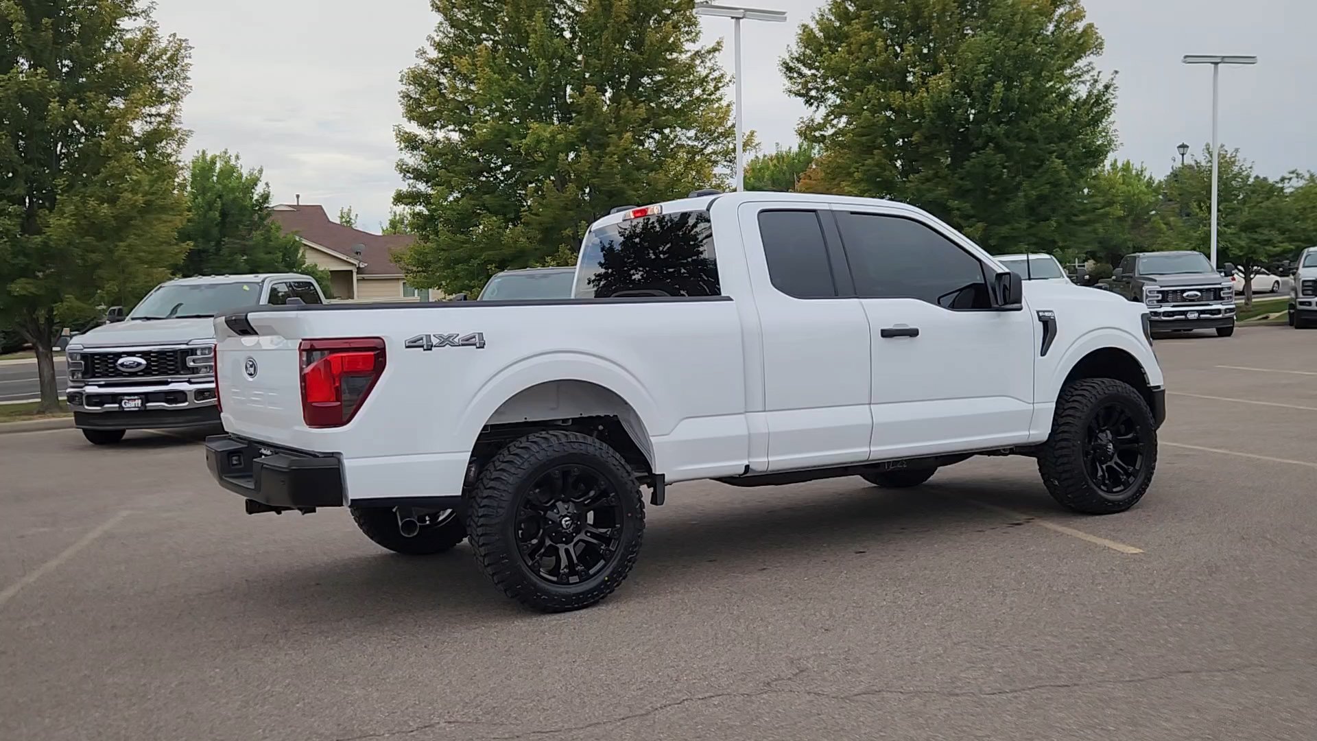 New 2026 Oxford White Ford XL image 13