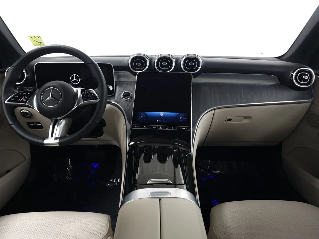 Certified Used 2026 Black Mercedes-Benz GLC 300 image 22