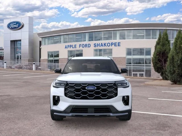 New 2026 White Ford Platinum image 8