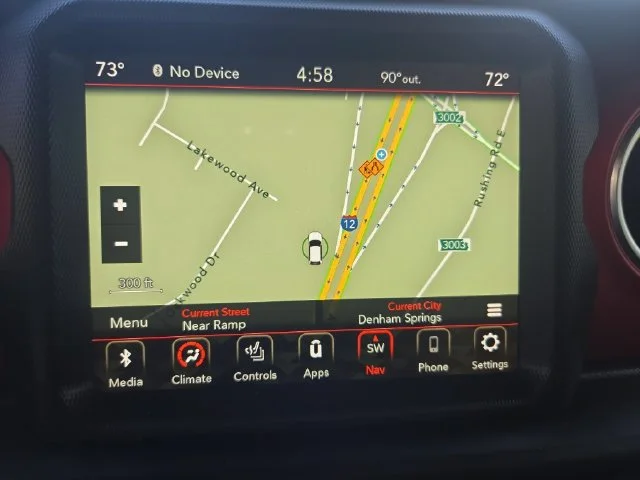 Used 2022 White Jeep Rubicon image 23