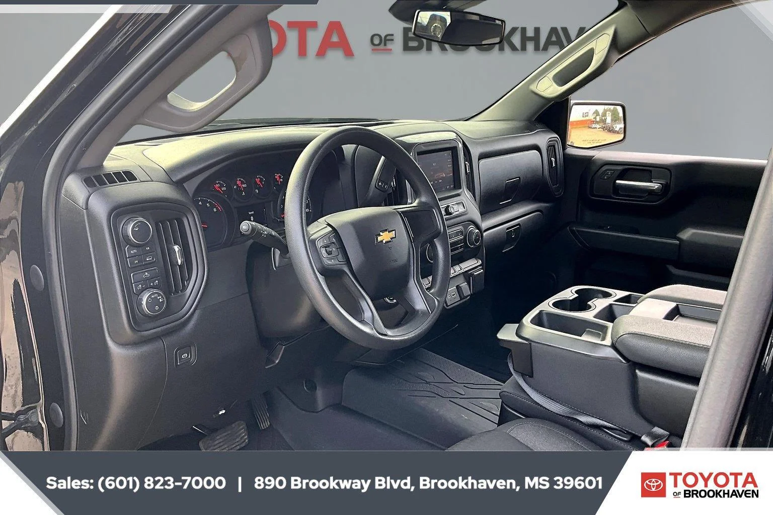 Used 2023 Black Chevrolet Custom image 12