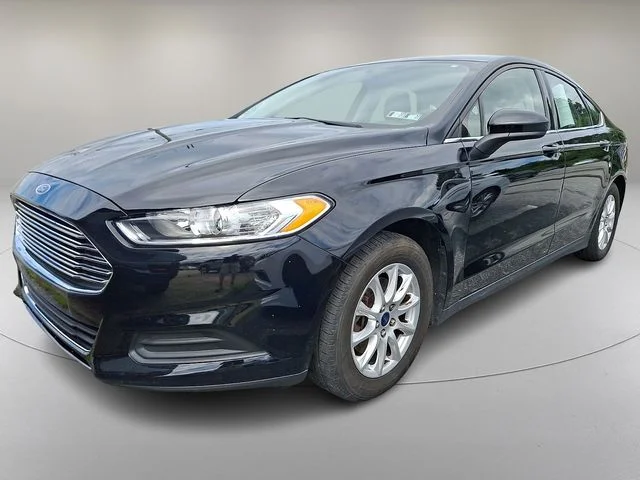 Used 2016 Black Ford S image 4