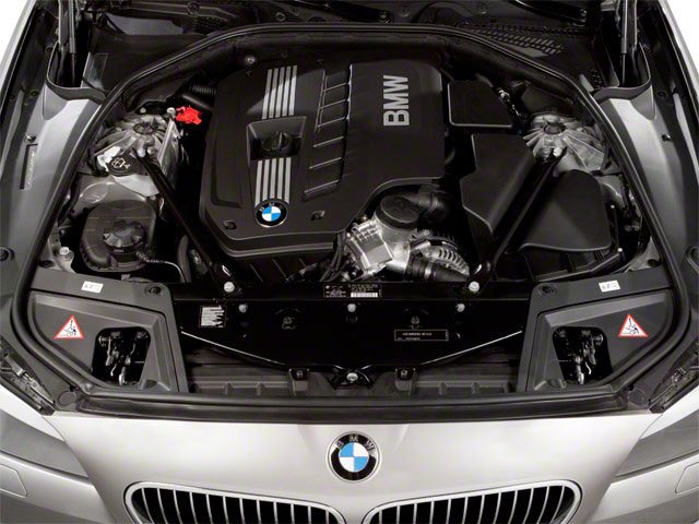 Used 2013 Imperial Blue Metallic BMW 528i image 13