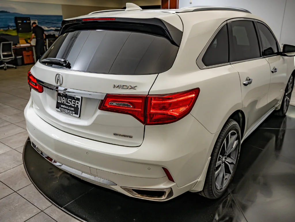 Used 2019 White Diamond Pearl Acura 3.5L Advance Package image 16