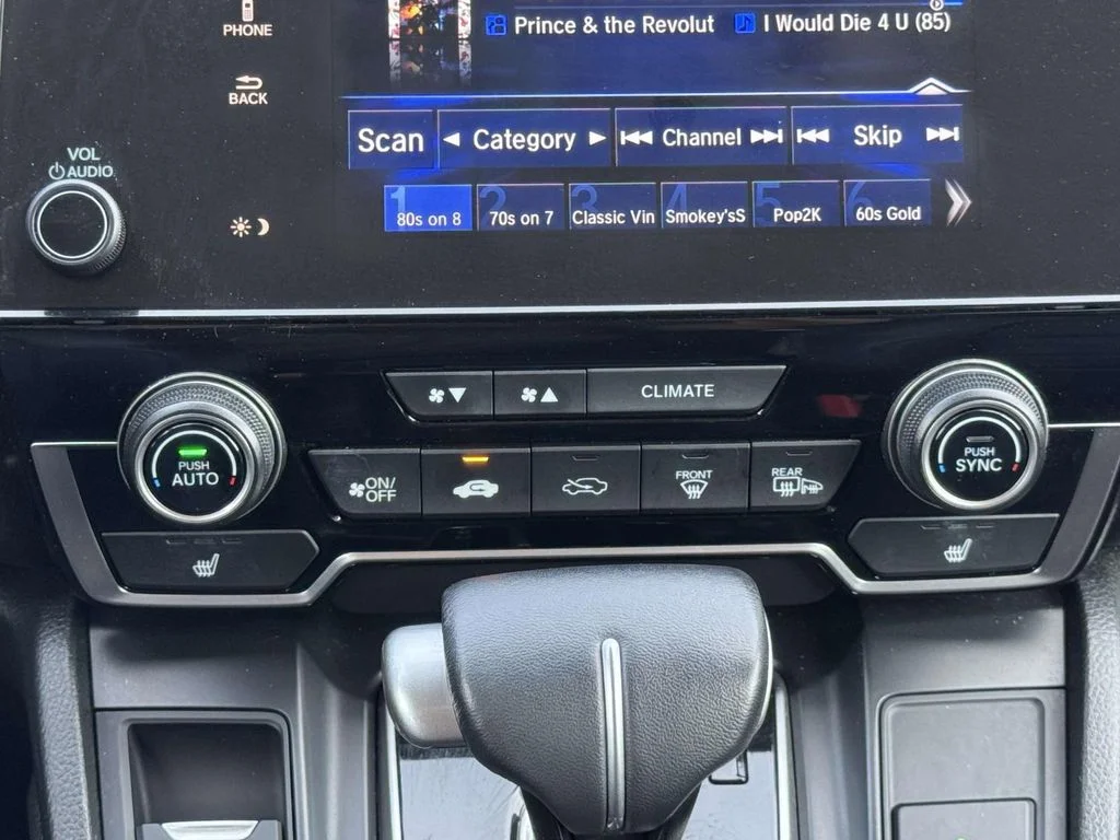 Used 2019 Silver Honda EX-L image 20