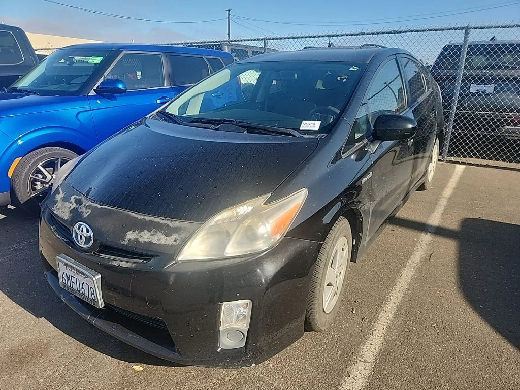 Used 2010 Black Toyota II image 4