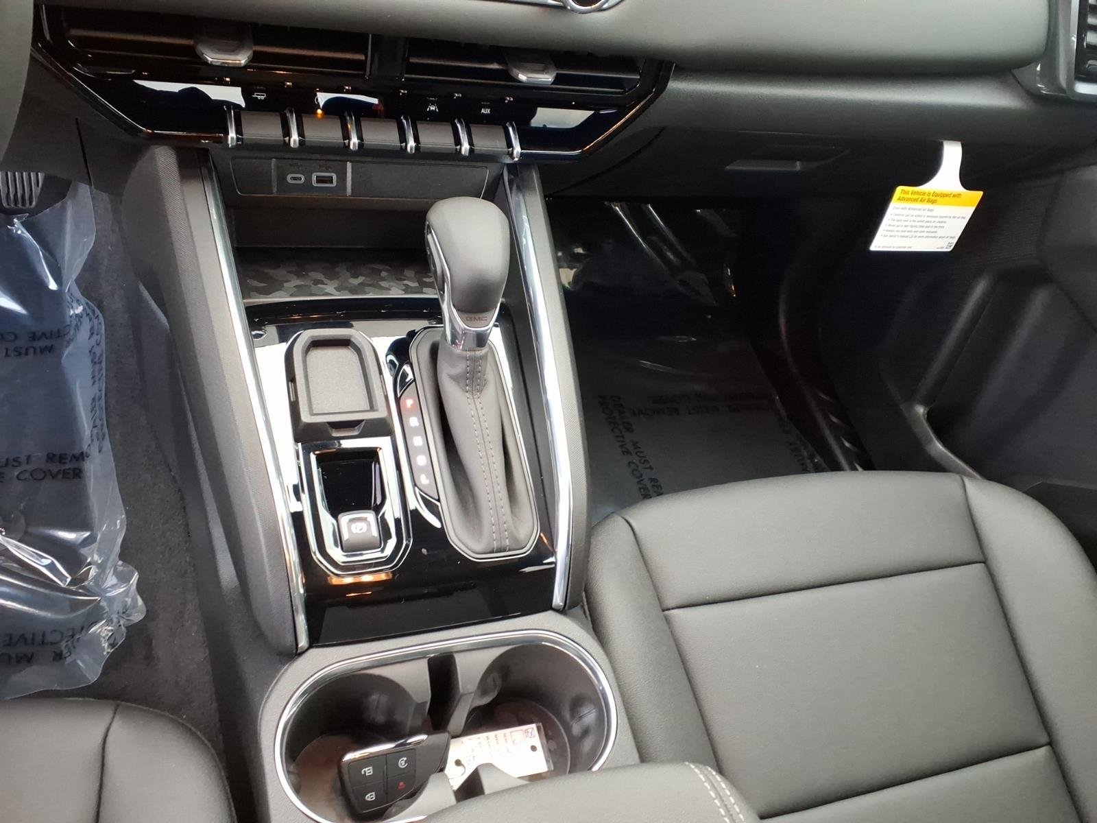2026 GMC Canyon Elevation - Photo 9