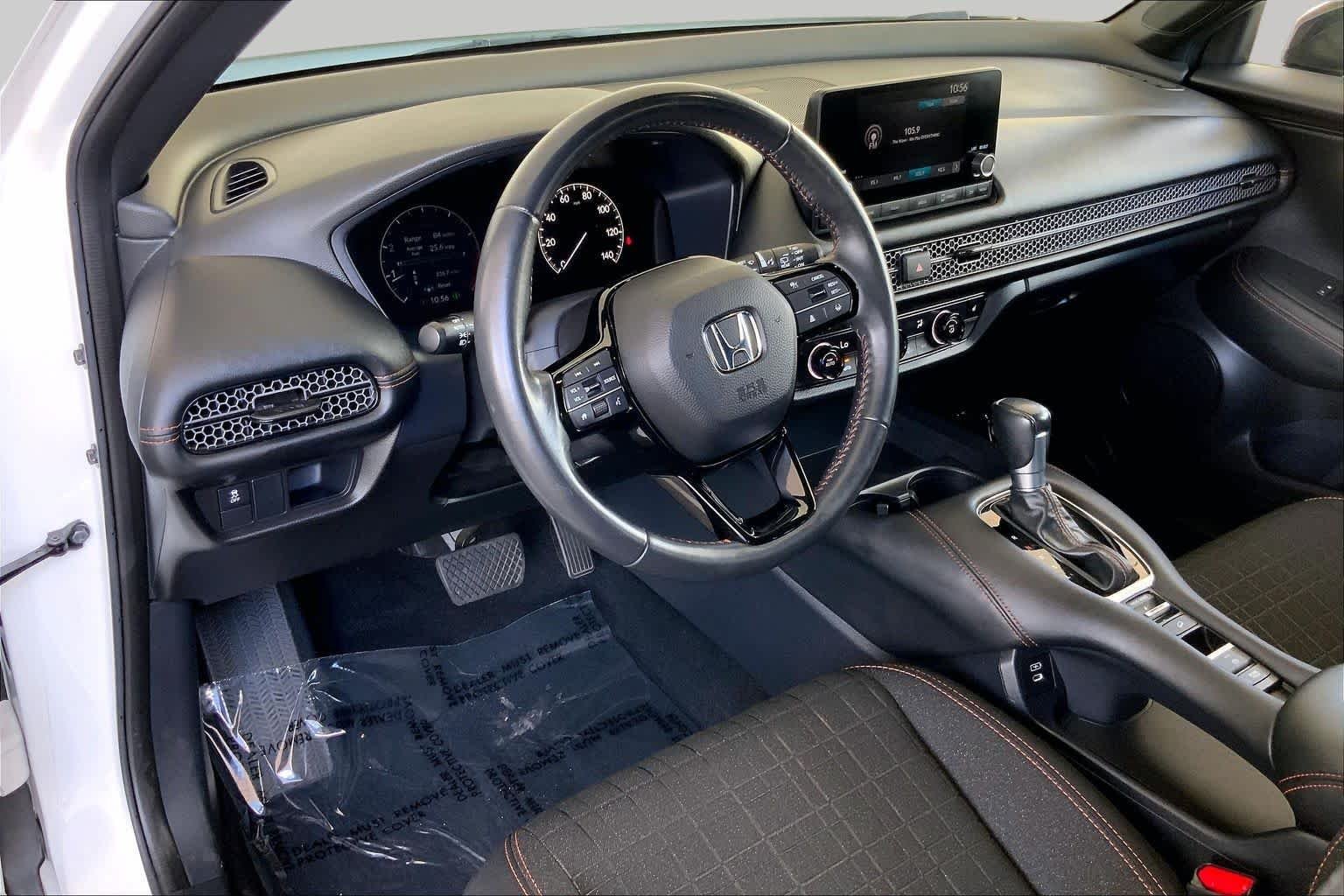 Used 2024 Platinum White Pearl Honda Sport image 18