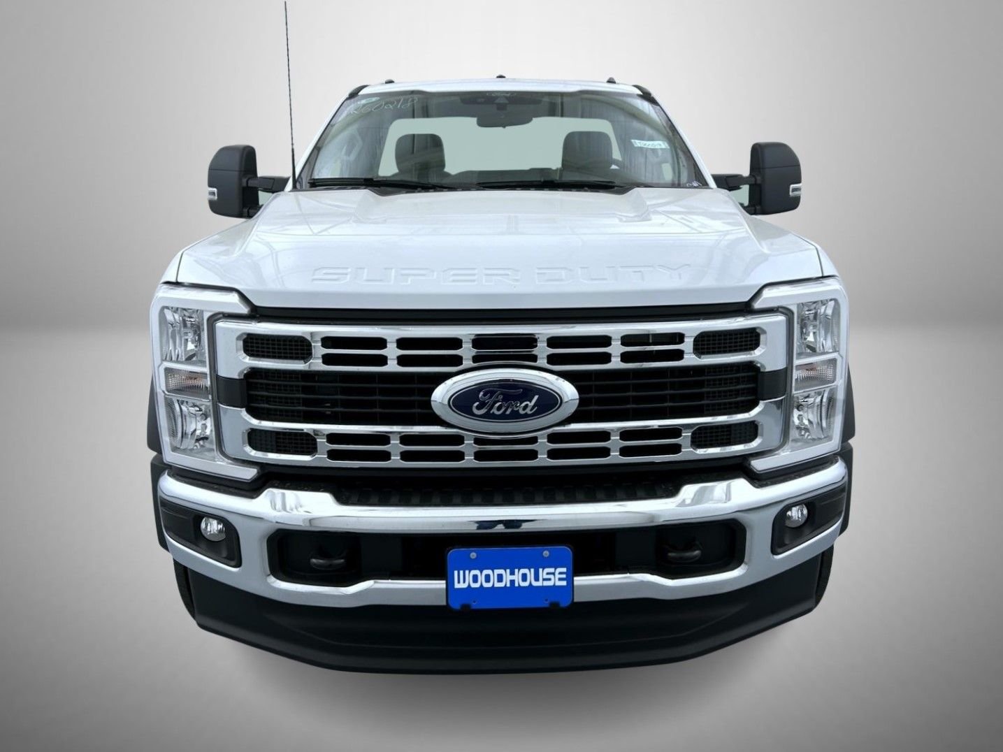 2026 Ford F-550 Super Duty Chassis Cab XL