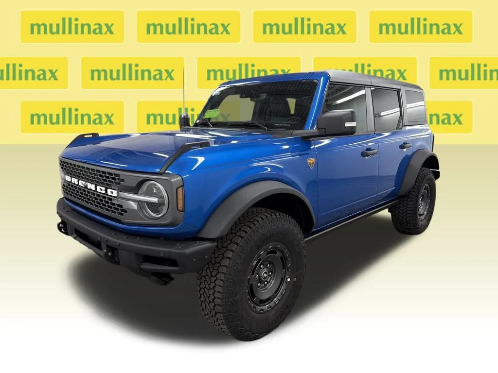 New 2025 Blue Ford Badlands image 13