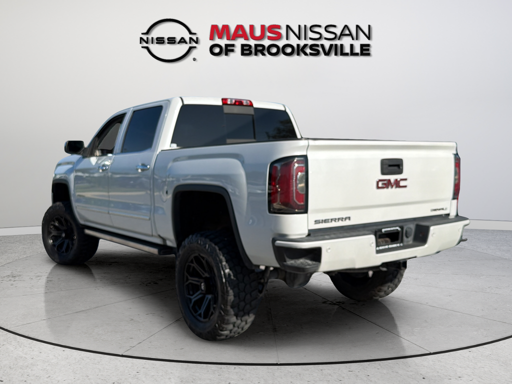 Used 2017 White GMC Denali image 7