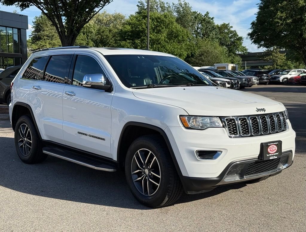 Used 2018 White Jeep Limited image 1