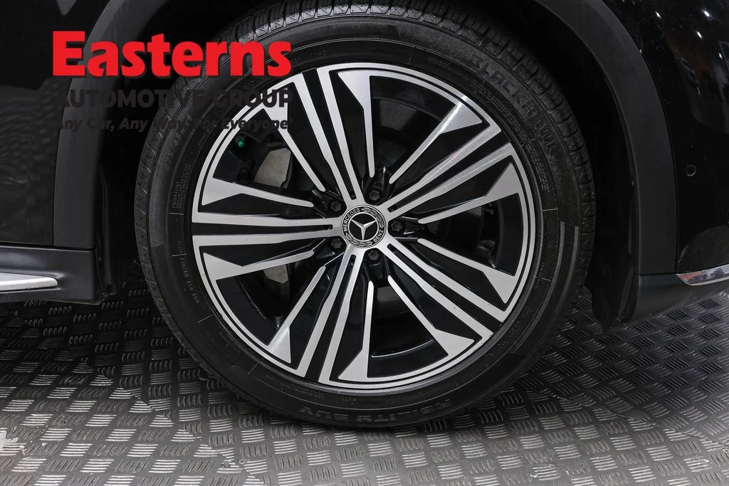Used 2023 Black Mercedes-Benz 450 image 28