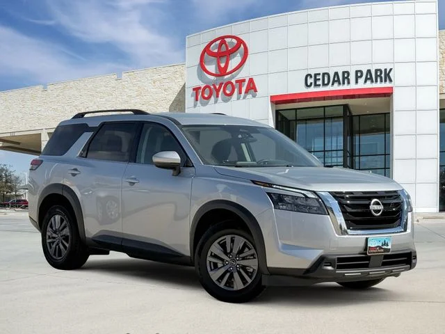 2025 Nissan Pathfinder SV 2WD's photo