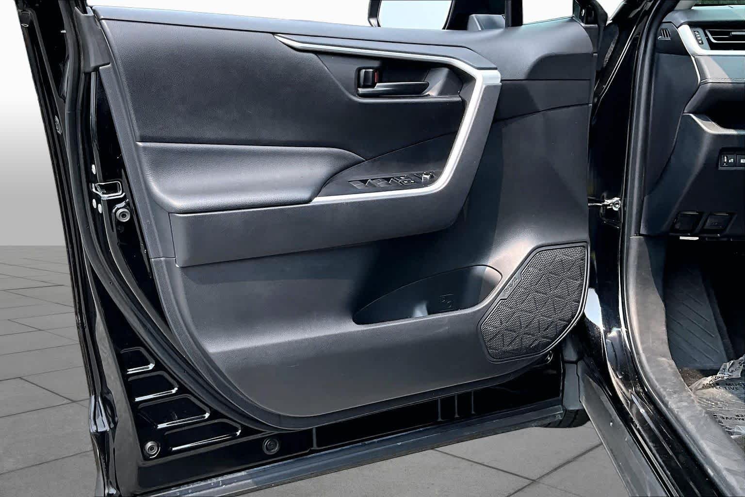 Used 2023 Midnight Black Metallic Toyota LE image 21