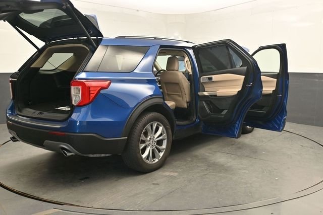 Used 2021 Blue Ford Limited image 47