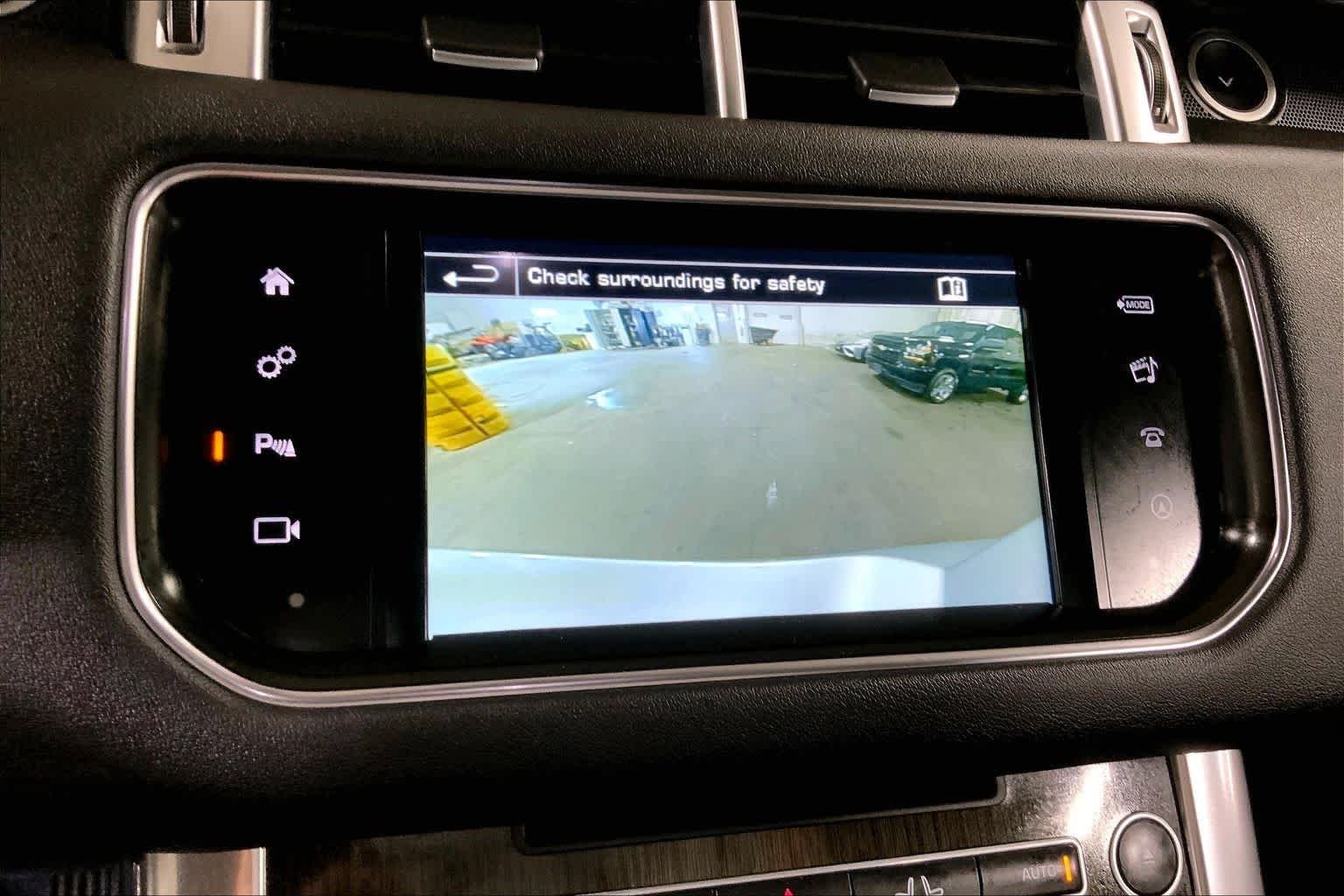 Used 2016 Indus Silver Land Rover V6 SE image 27