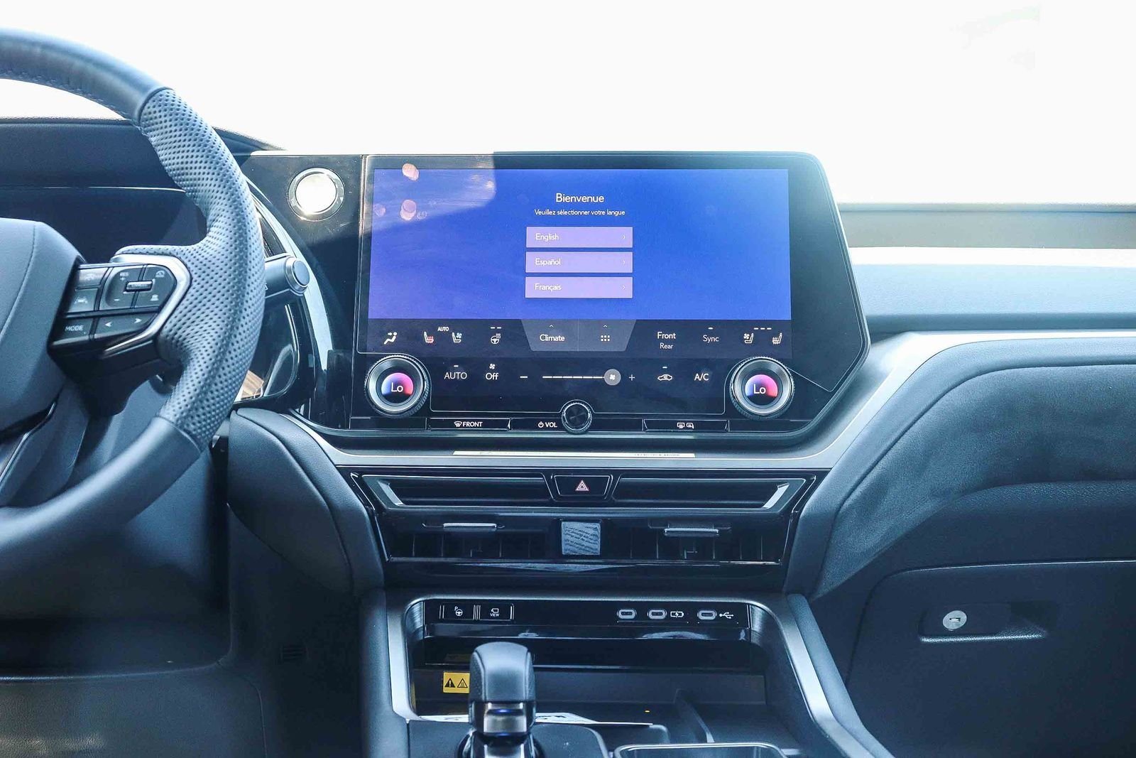 2026 Lexus TX 500h F-Sport Premium - Photo 17