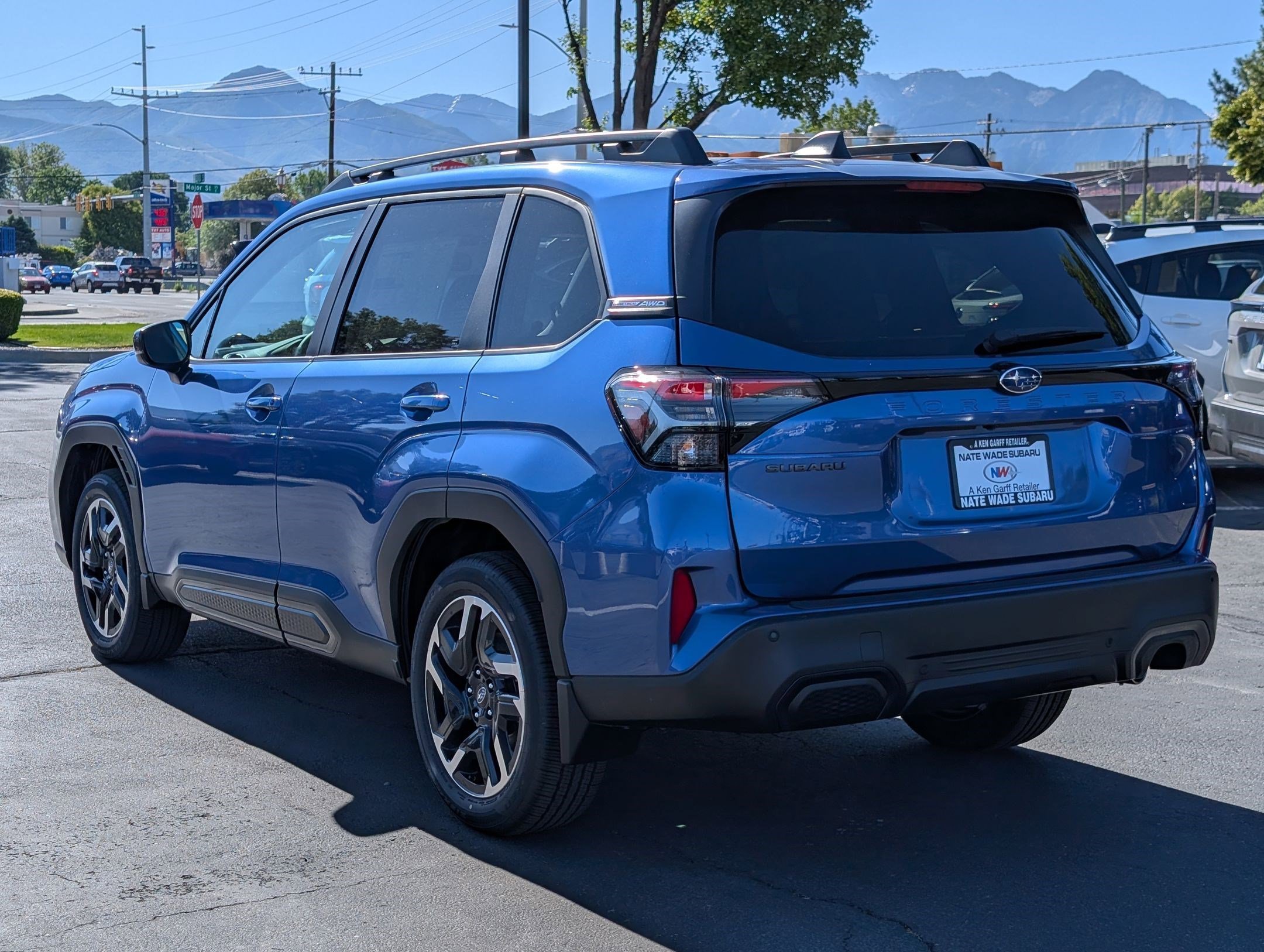 New 2026 DAYBREAK BLUE PEARL Subaru Limited image 5